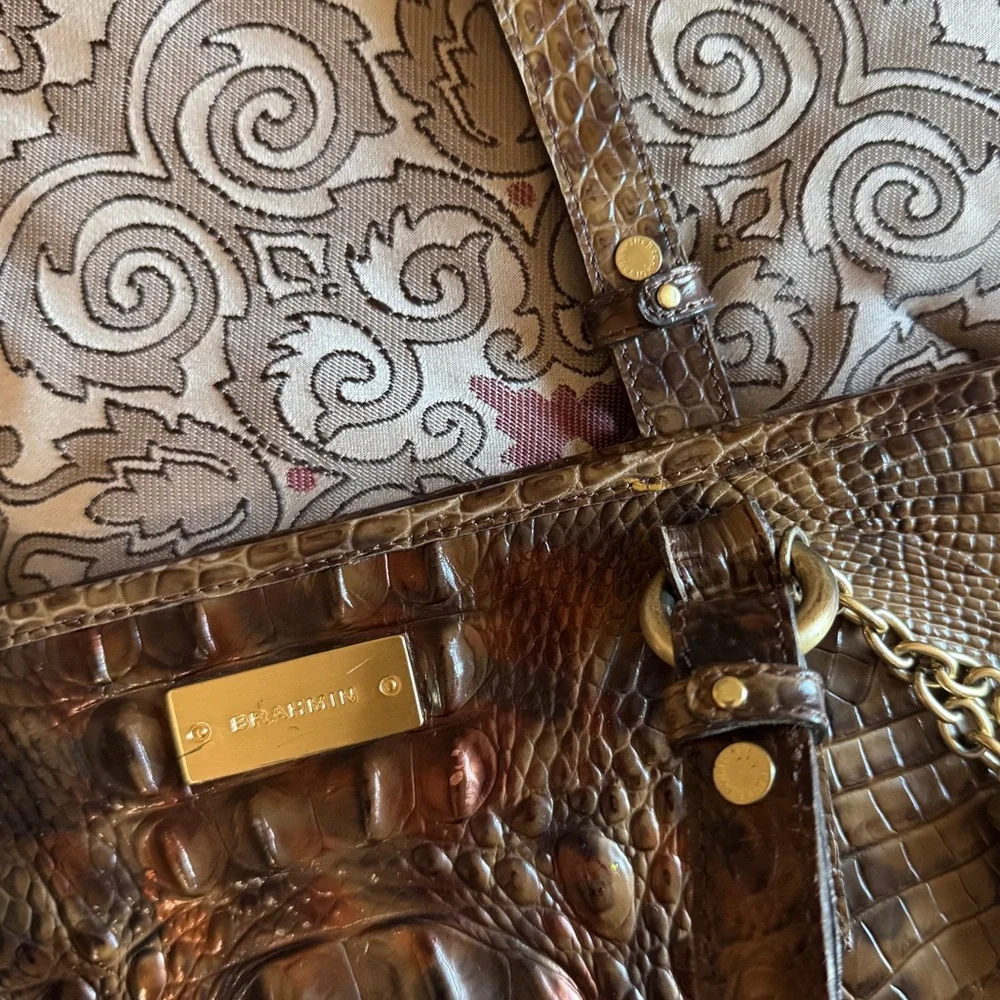 Beautiful Shoulder Bag - Picture 11 of 13